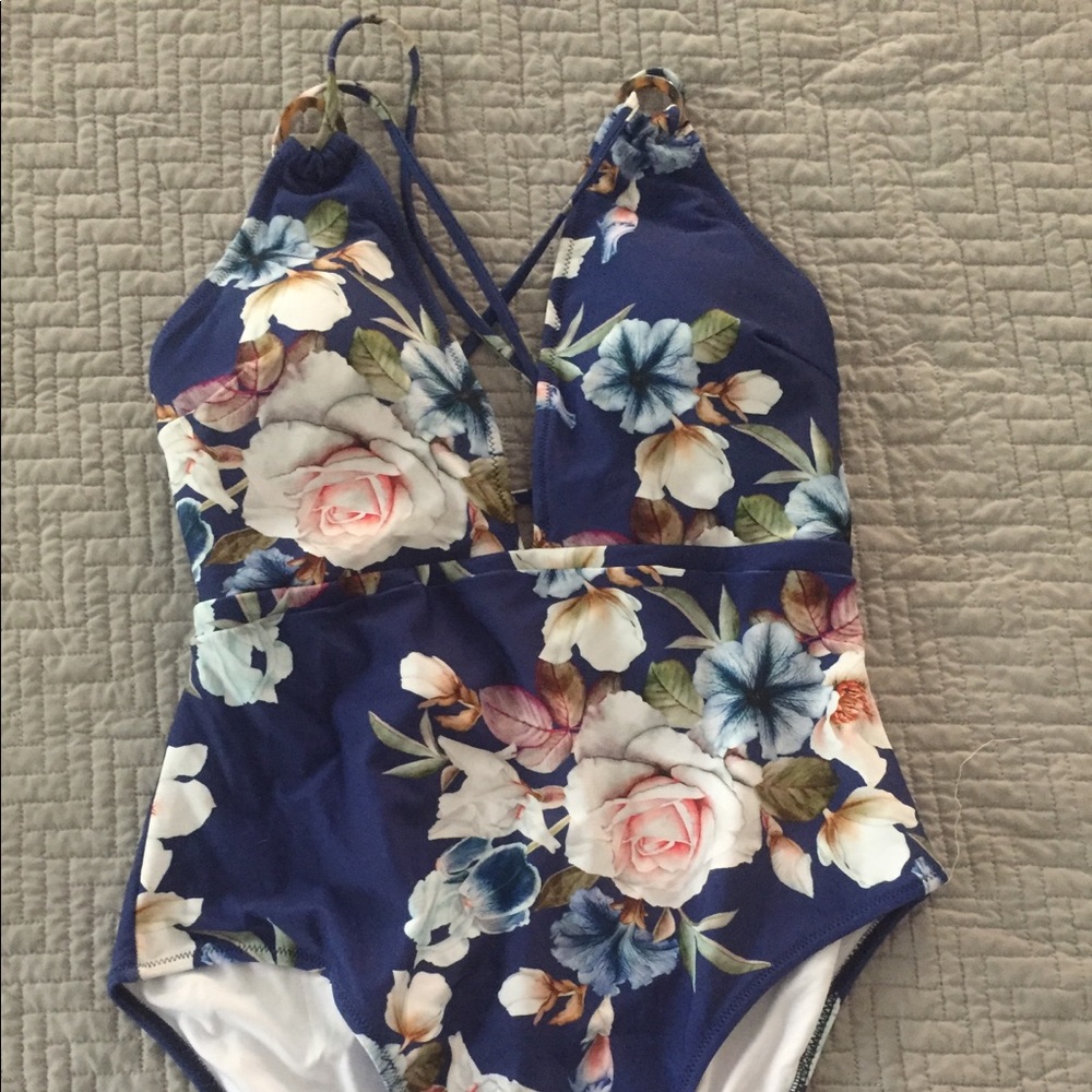 NWOT flower one piece swimsuit